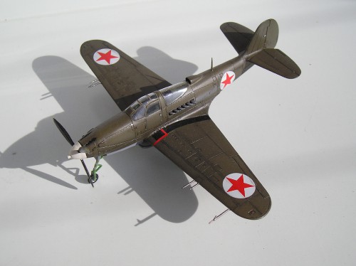 Bell P-39N v sovětské kamufláži